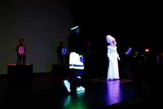 PARALLEL UNIVERSE — Foto 14