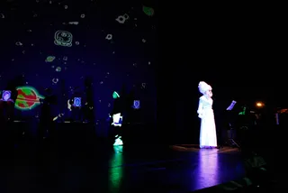 PARALLEL UNIVERSE — Foto 23